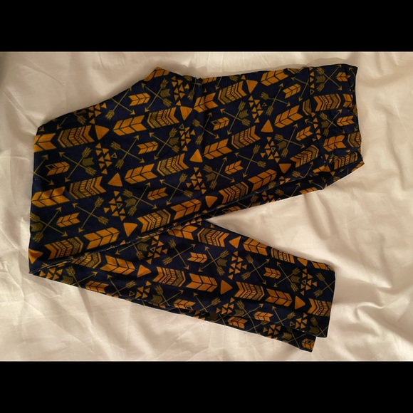 💙💛 Lularoe Leggings 💛💙 - Picture 1 of 3